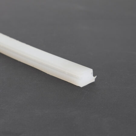 Силиконовый уплотнитель верхней прижимной планки вакуумного упаковщика DZQ-400TE